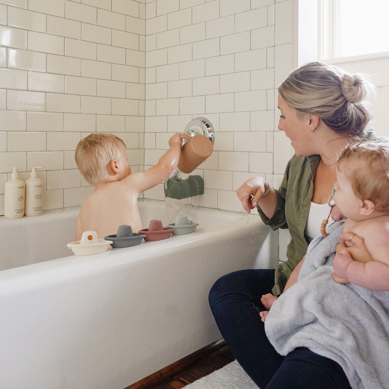 Bath Time Battles? How Bath Toys Can Help Turn Things Around