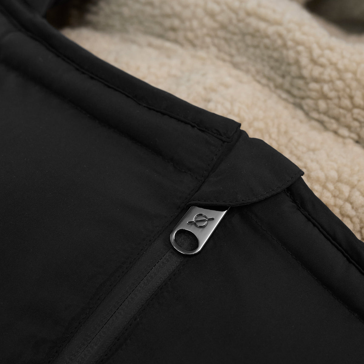 Finnson Alma Universal Quilted Footmuff - Black