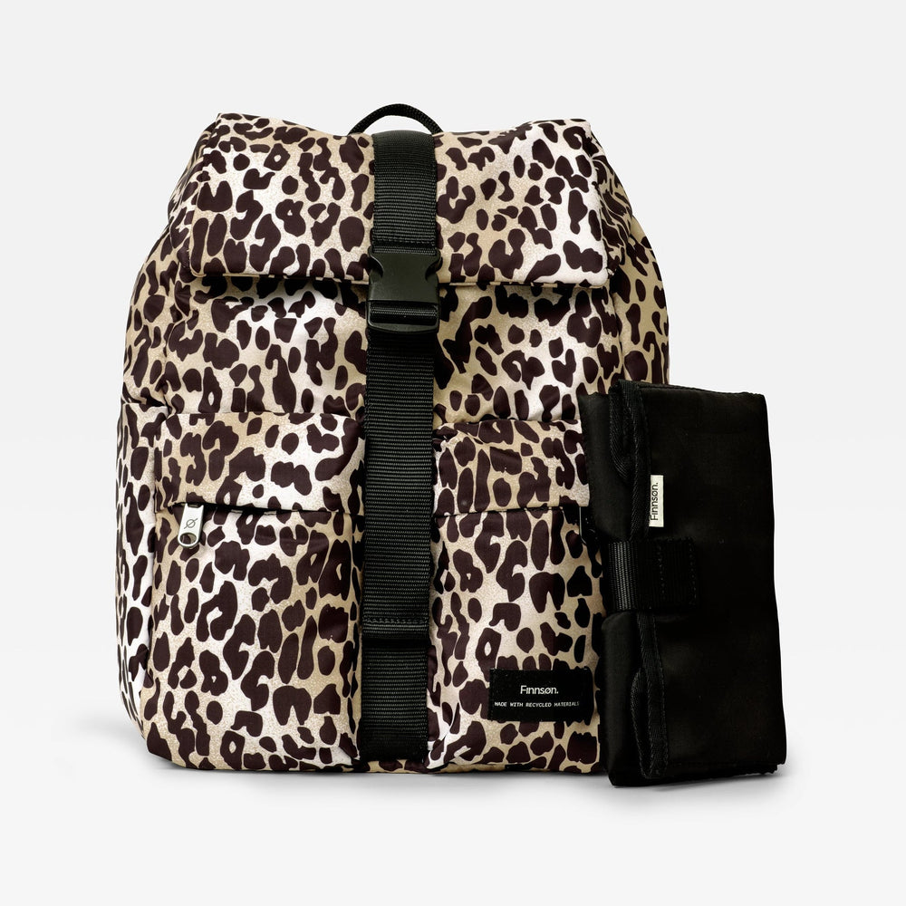 Finnson Elise Changing Backpack with Changing Mat - Leopard