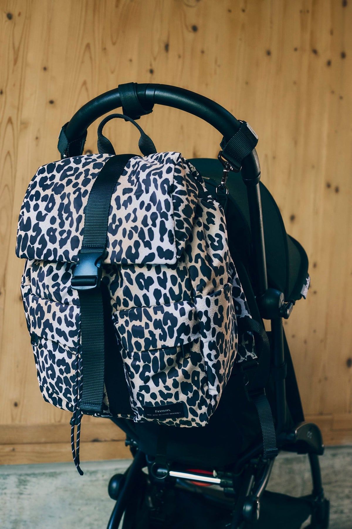 Finnson Elise Changing Backpack with Changing Mat - Leopard