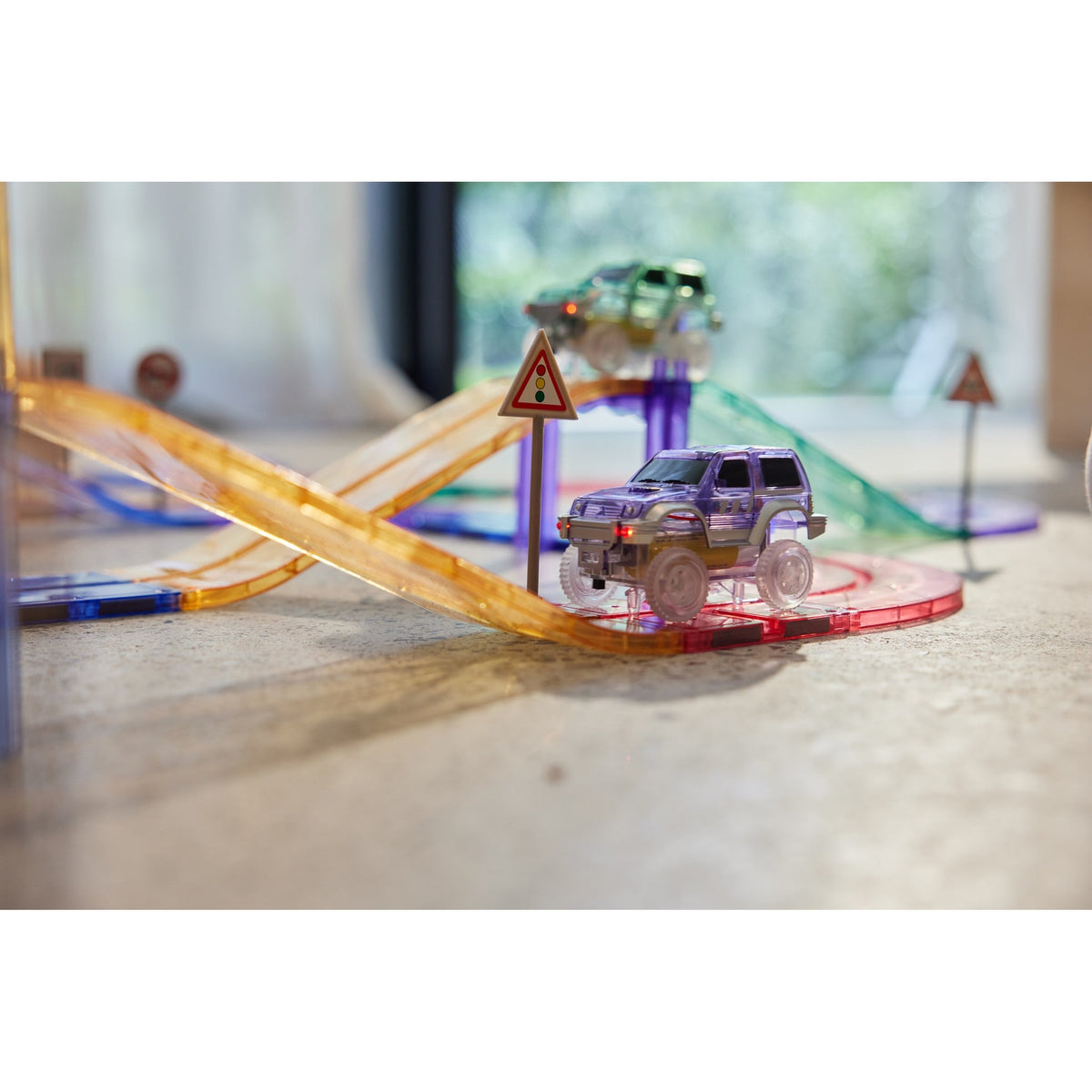 Cleverclixx Large Race Track Pastel - 80 Pieces – lifestyle and detail photo