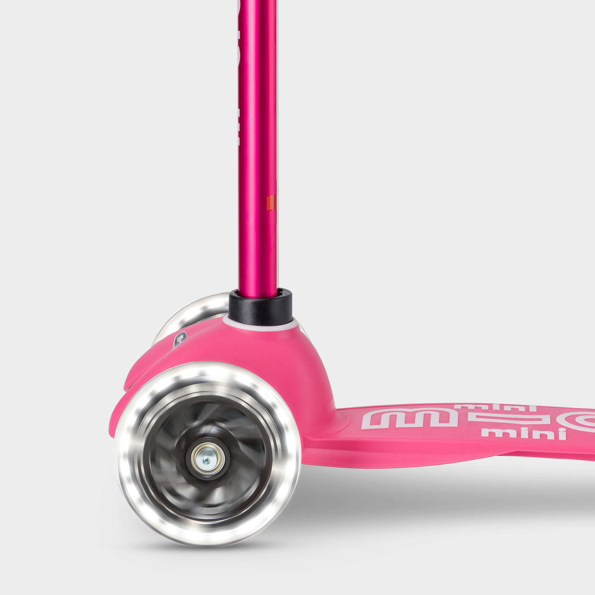 Micro Mini Micro Deluxe LED Scooter - Pink
