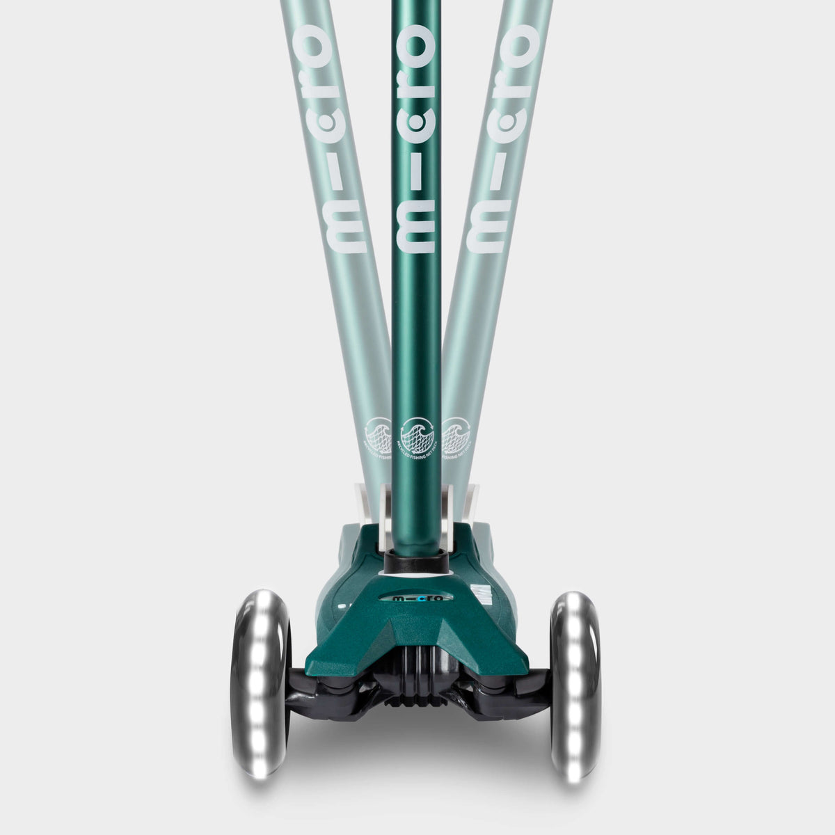 Micro Maxi Micro LED Scooter with Recycled Deck - Green