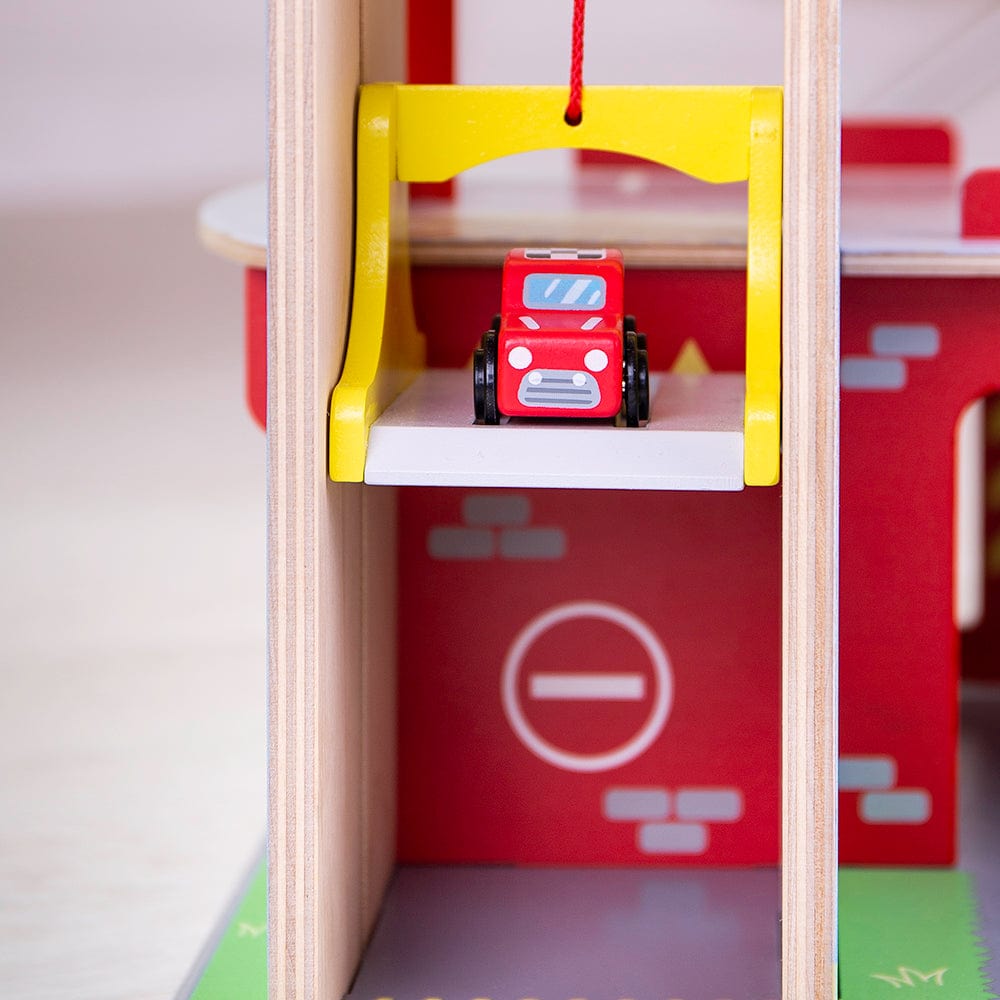 Bigjigs Toys Park & Play Toy Garage