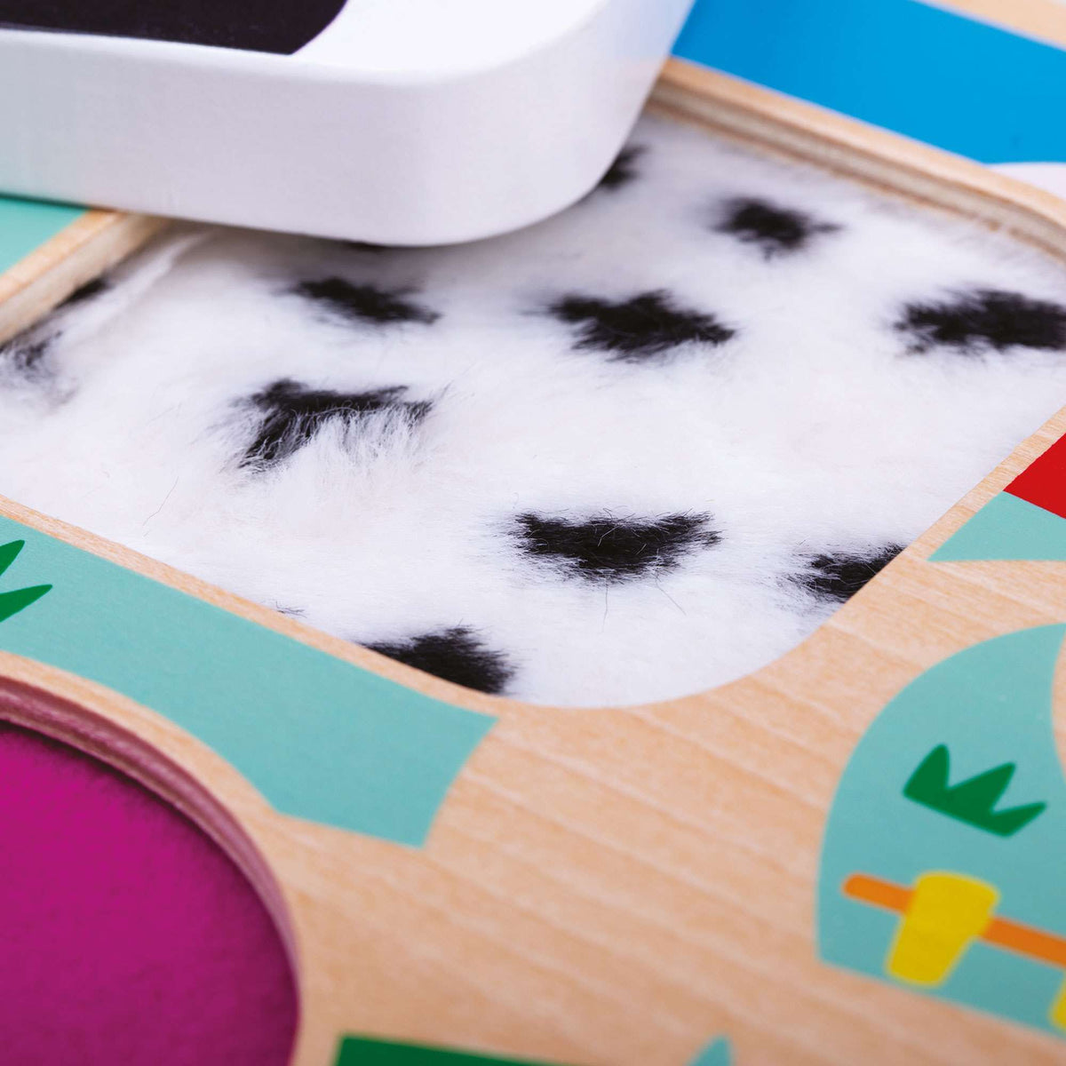 BigjigsToys_INT Touch and Feel (Farm)