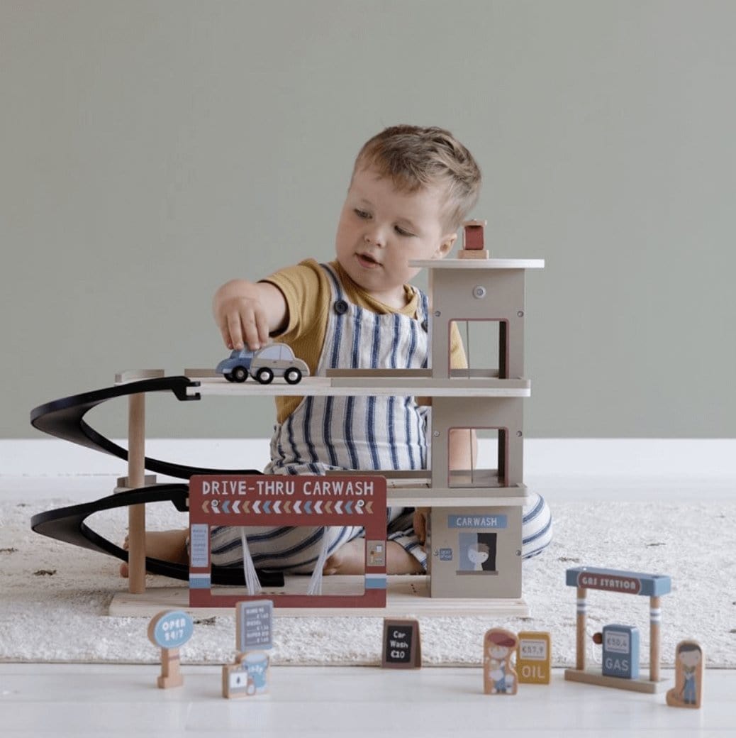 Little Dutch Wooden toy Little Dutch Wooden Railway Extension Garage