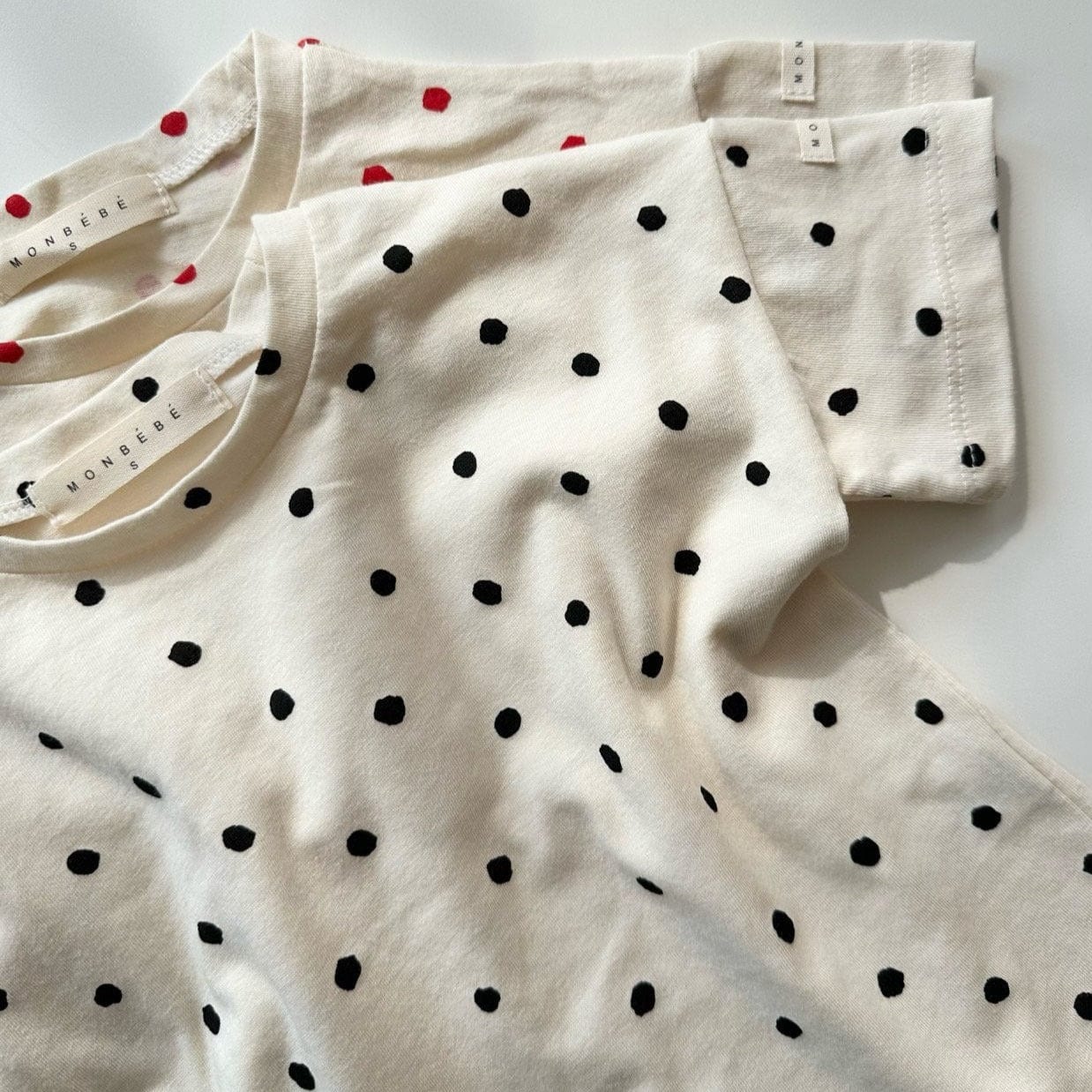 Monbebe T-Shirt Monbebe Unisex Cotton Dot T-Shirt (Beige with Black Dots)