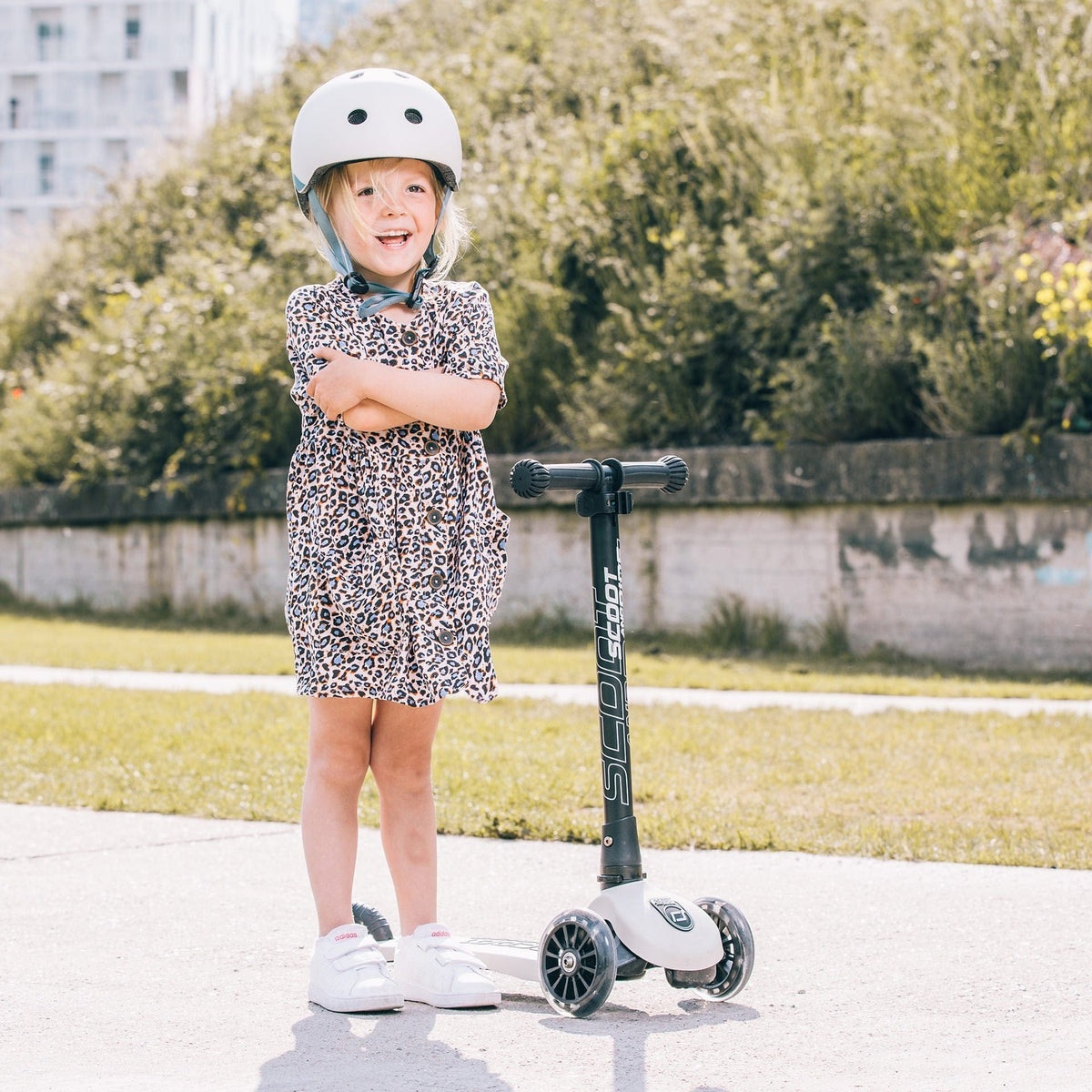 Scoot & Ride Helmet S-M (3-5 years, 51-55cm) Scoot & Ride Kids Helmet - Ash