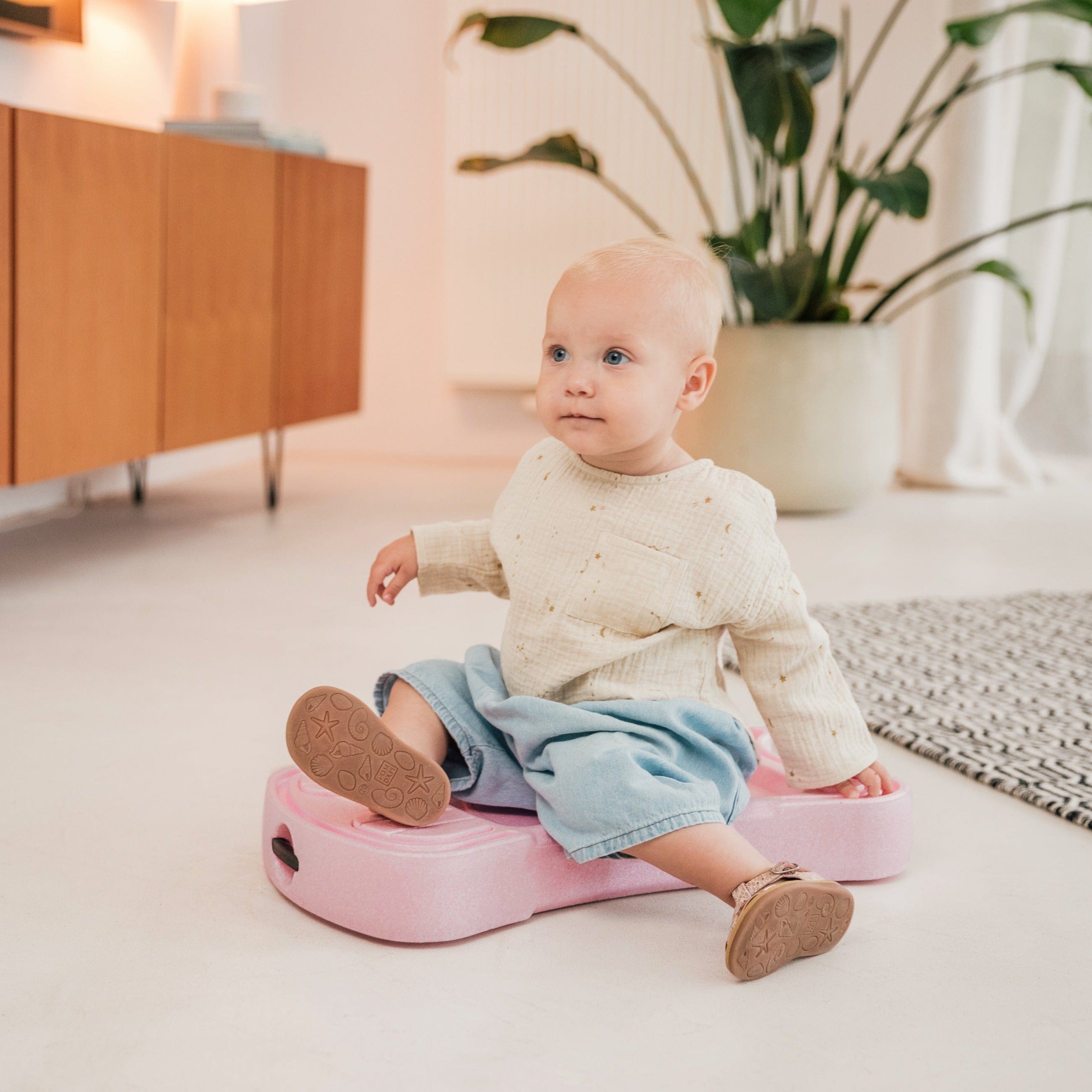 Scoot & Ride Ride On My First 3-In-1 Walker & Ride On (Rose)
