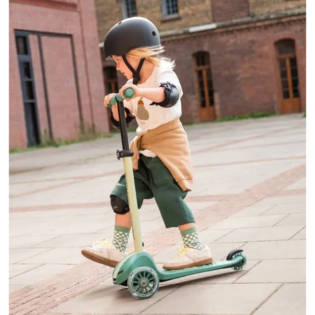 Scoot & Ride Scooter Scoot & Ride Highwaykick 3S Scooter - Forest