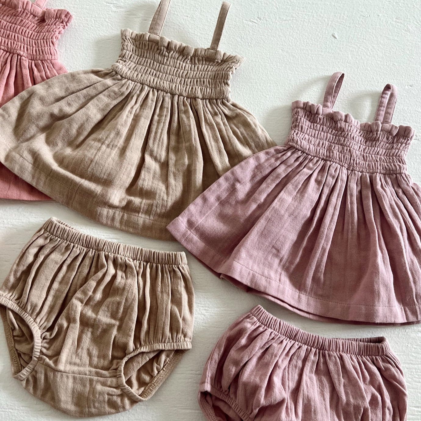 Siix Collection Set Organic Cotton Smocked Baby Set (Rose)