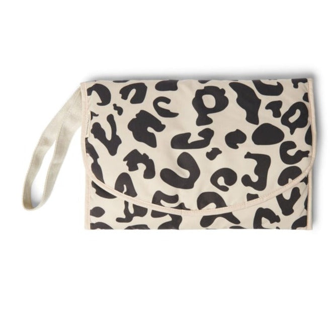 Studio Noos Changing Mat Studio Noos Foldable Changing Mat (Holy Cow)