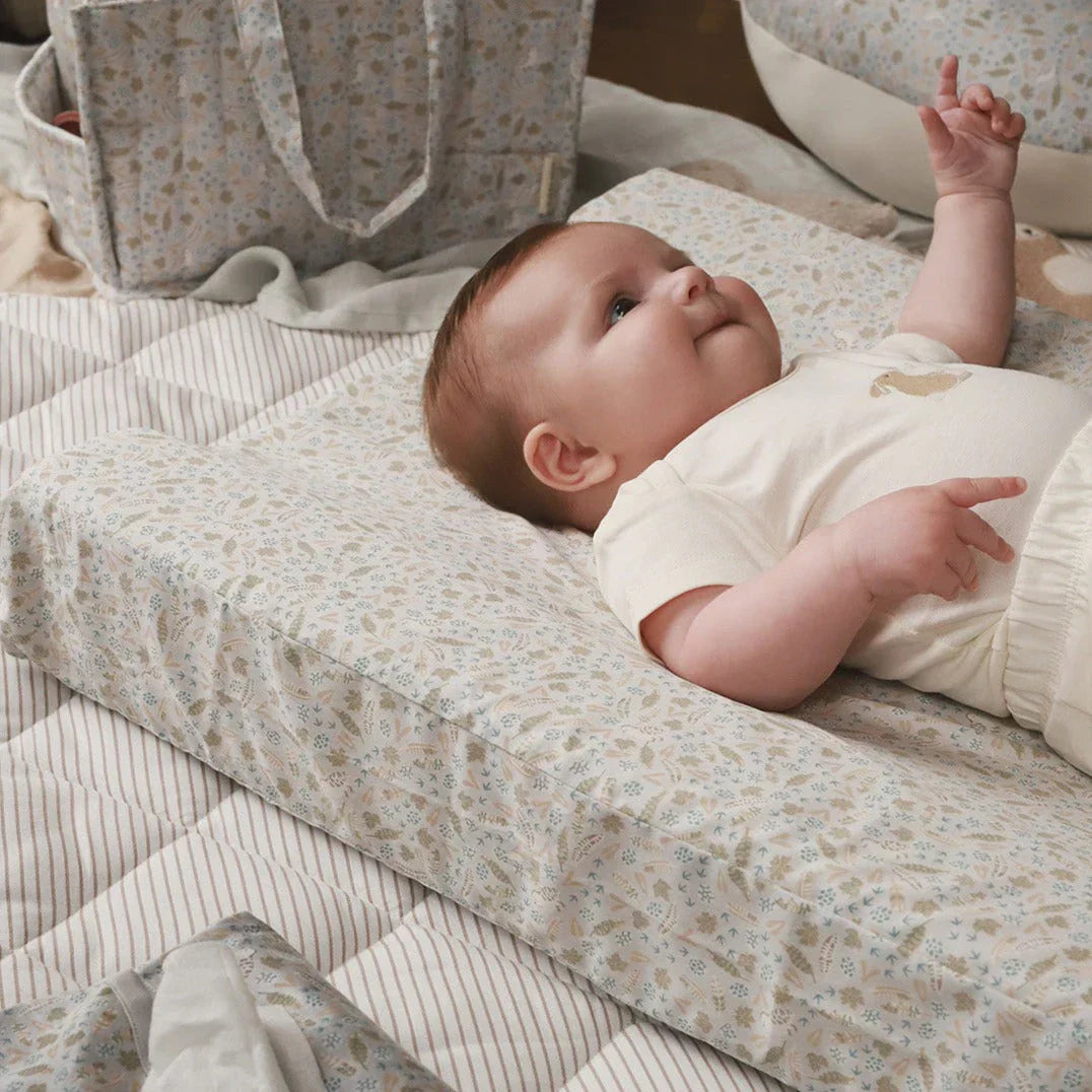 What to Look For in a Baby Changing Mat (And Why It’s Worth Having One)