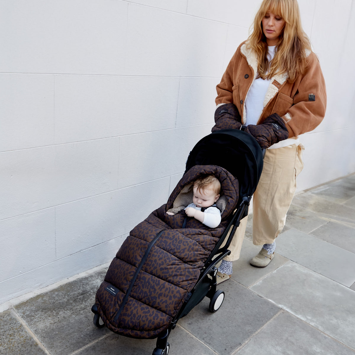 Finnson Alma Universal Quilted Footmuff - Chocolate Leopard