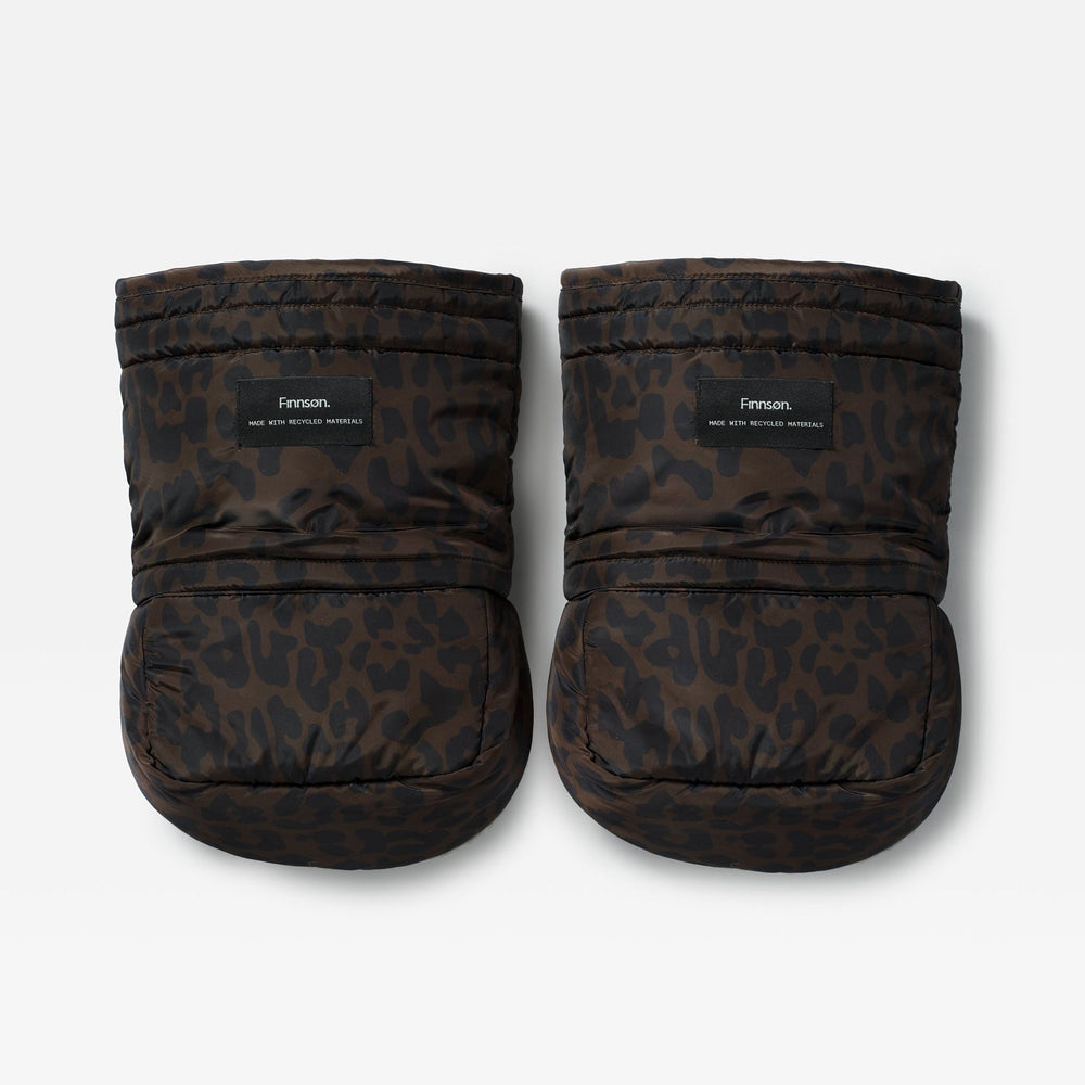 Finnson Astrid Universal Stroller Mittens - Chocolate Leopard