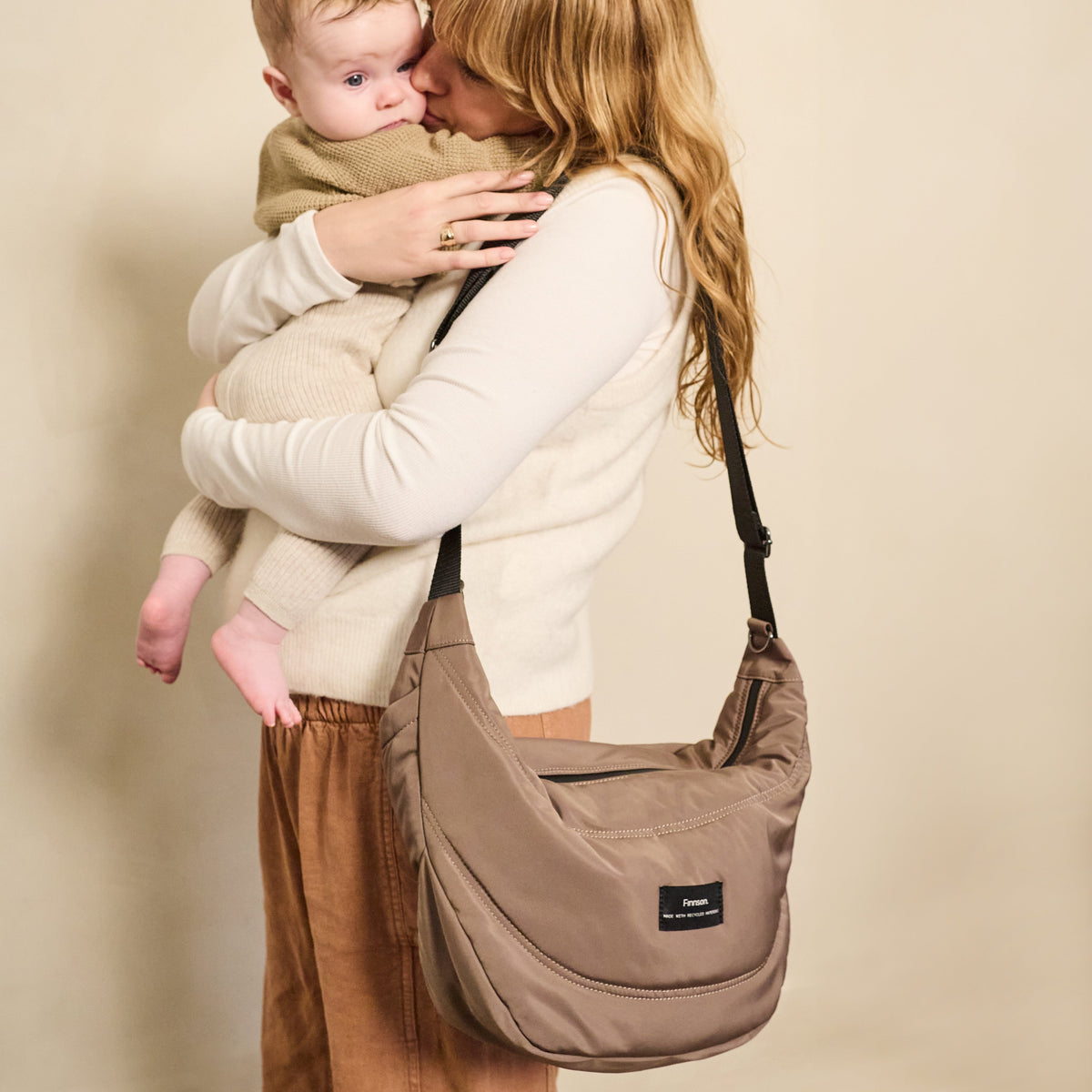 Finnson Osma Stroller Organiser with Clips - Mocha