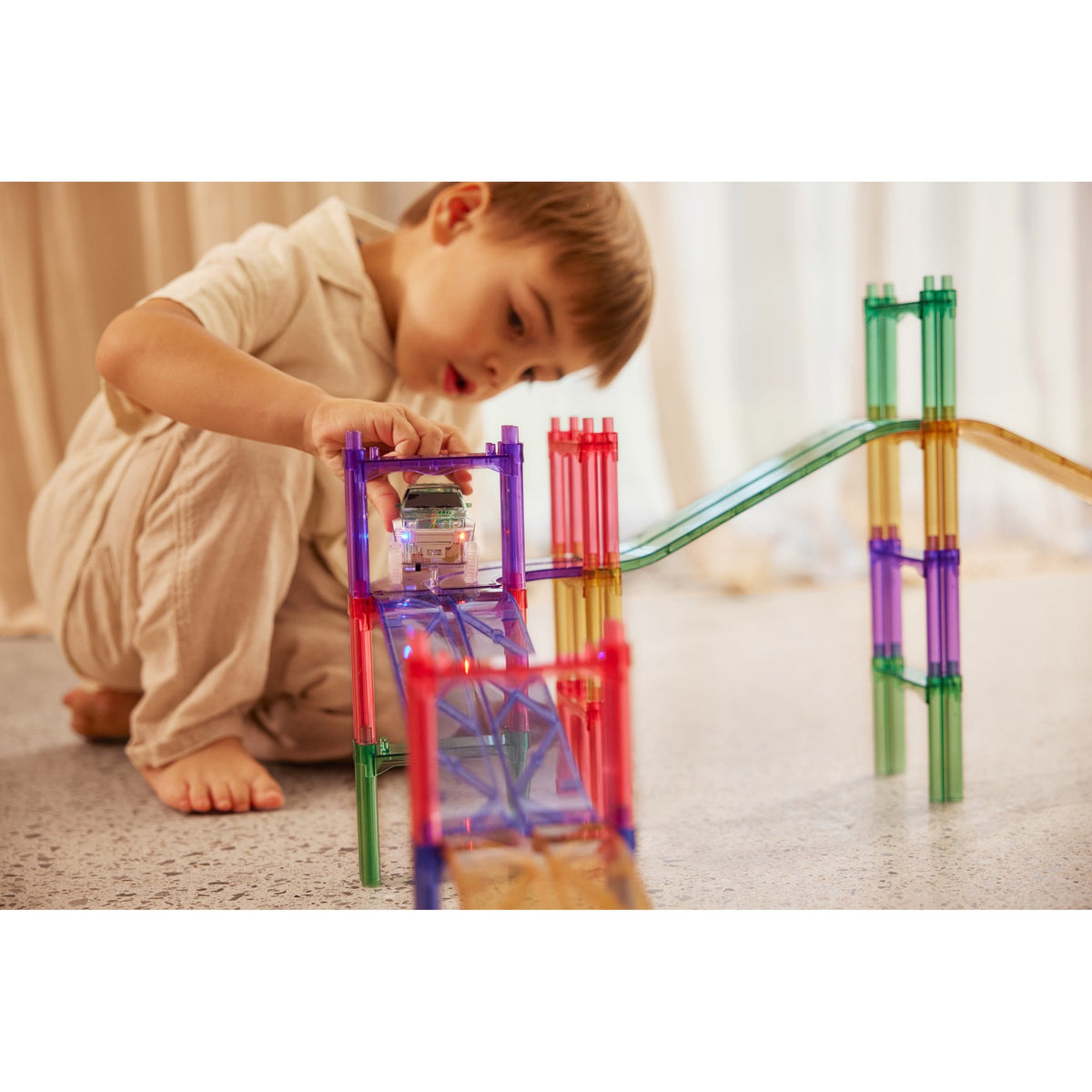 Cleverclixx Large Race Track Pastel - 80 Pieces – lifestyle and detail photo