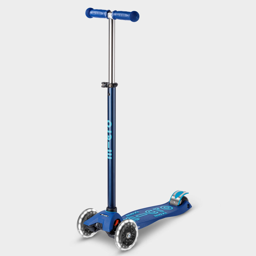 Micro Maxi Micro Deluxe LED Scooter - Navy