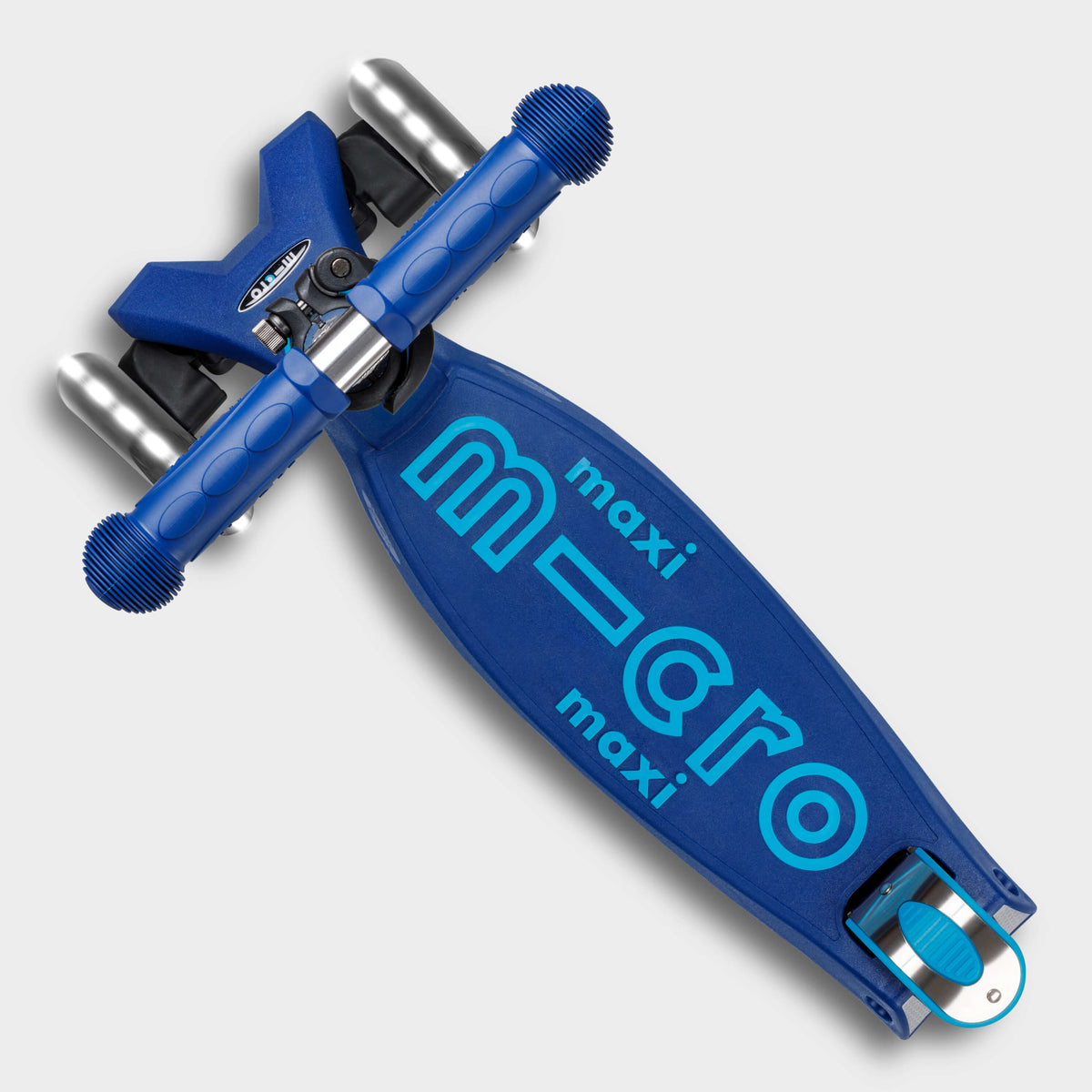 Micro Maxi Micro Deluxe LED Scooter - Navy