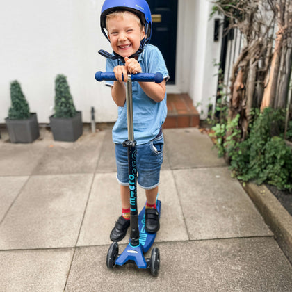 Micro Maxi Micro Deluxe LED Scooter - Navy