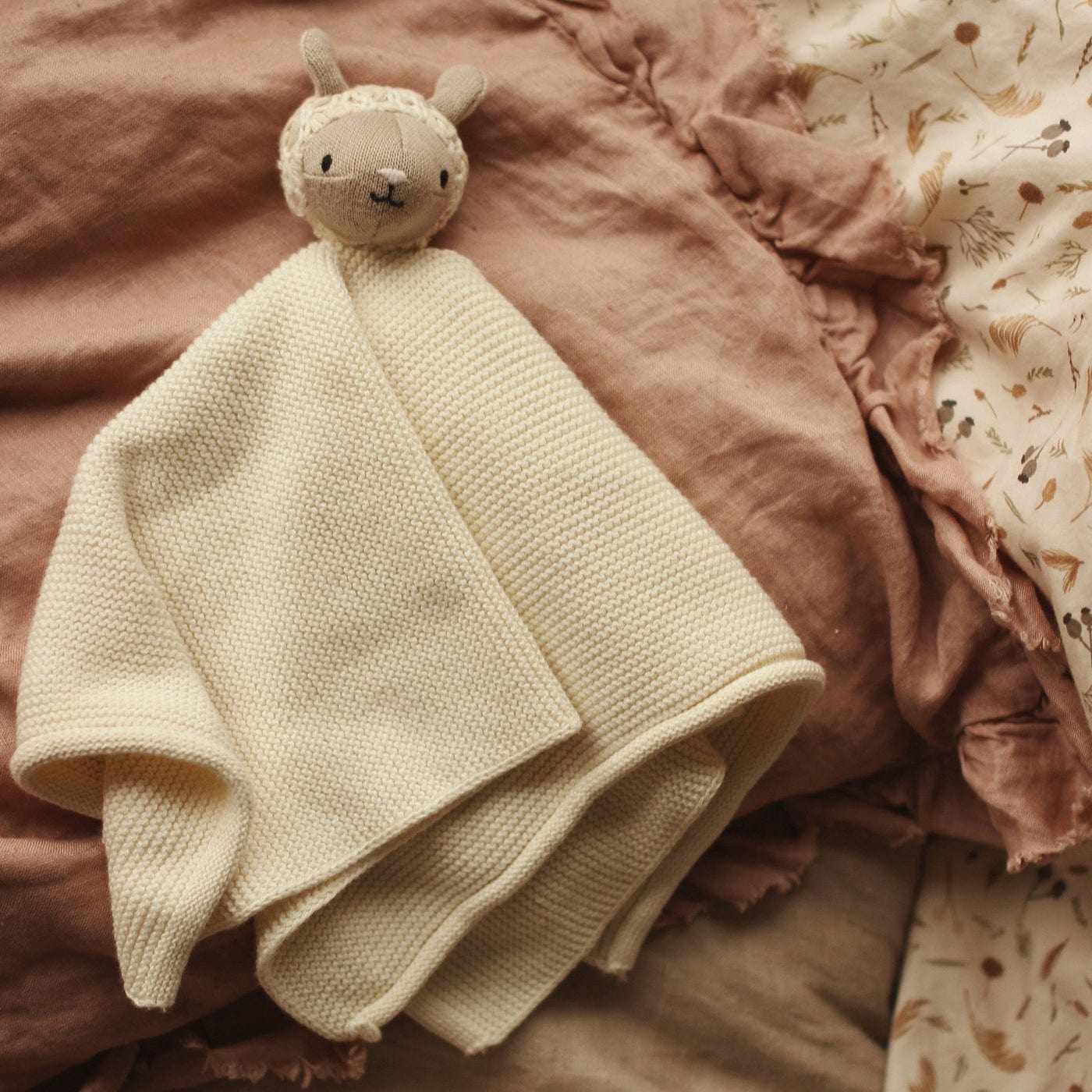 Avery Row Cuddle cloth Sheep Baby Cuddle Cloth