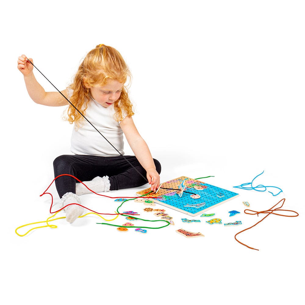 Bigjigs Toys Marine Lace-a-Shape