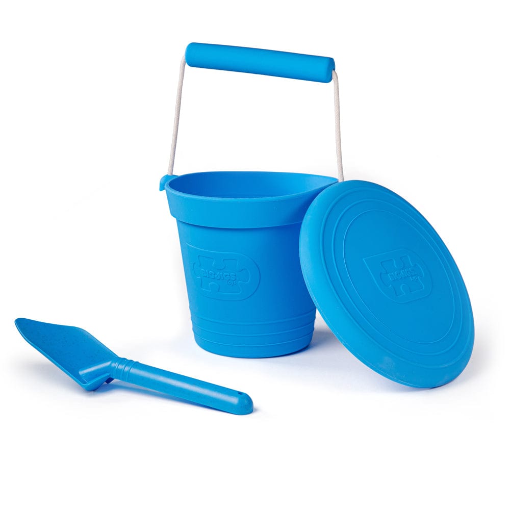 Bigjigs Toys Ocean Blue Silicone Bucket, Flyer and Spade Set