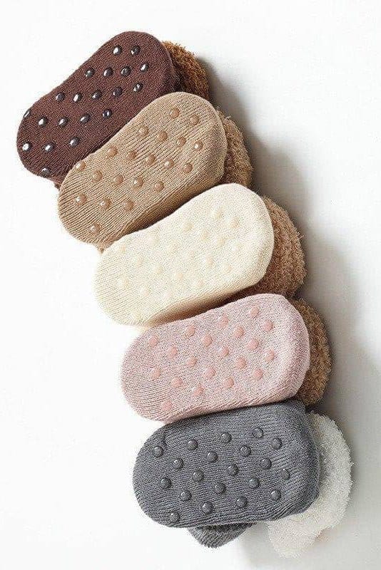 Cozy Crew Club Slippers Boucle Teddy Slipper Socks For Little Feet