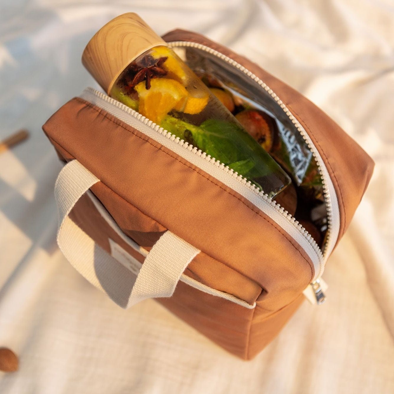 Nobodinoz Lunch Bag Nobodinoz Sunshine Insulated Lunch Bag (Cinnamon)