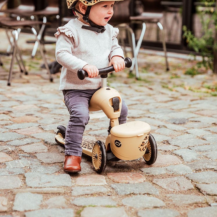 https://arlosplace.com/cdn/shop/files/scoot-ride-scooter-highwaykick-1-lifestyle-kids-scooter-push-along-leopard-scoot-ride-highwaykick-1-lifestyle-kids-scooter-push-along-leopard-42204262727973.jpg?v=1689979503&width=747